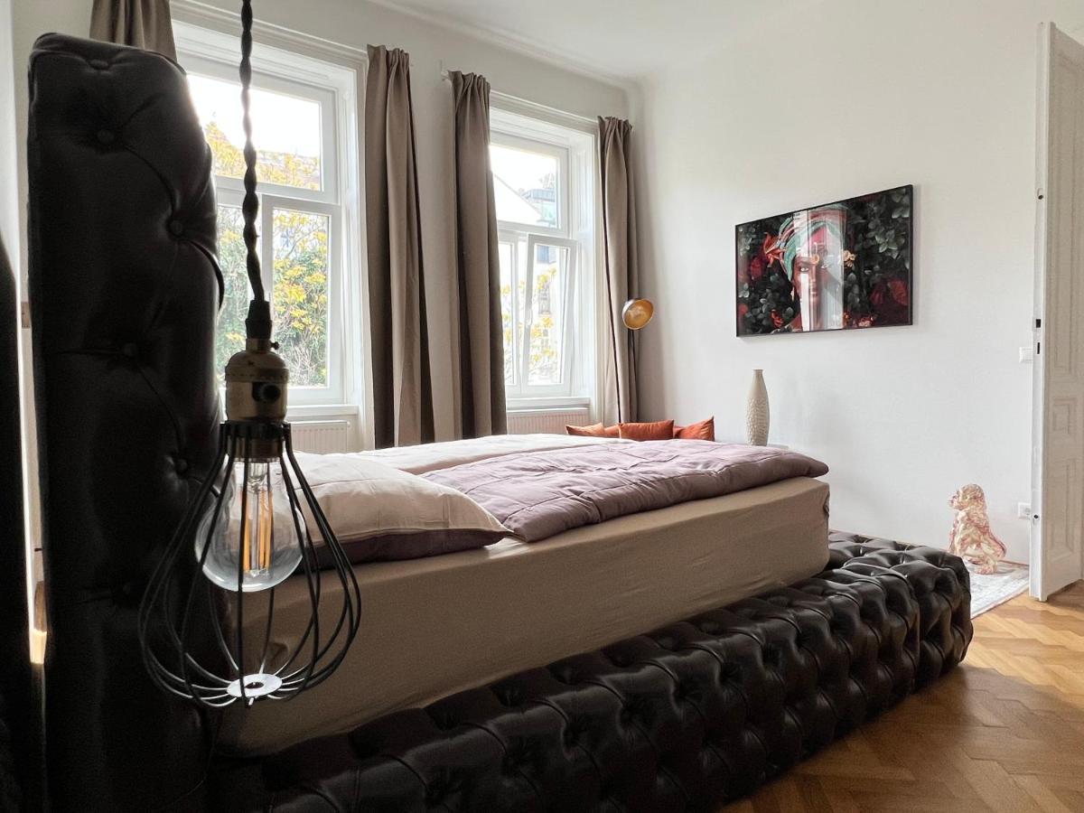 New Exclusive 100M2, Top Location! Wien Ngoại thất bức ảnh