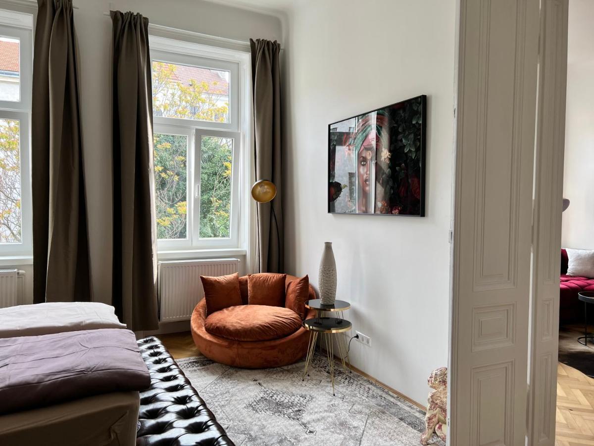 New Exclusive 100M2, Top Location! Wien Ngoại thất bức ảnh