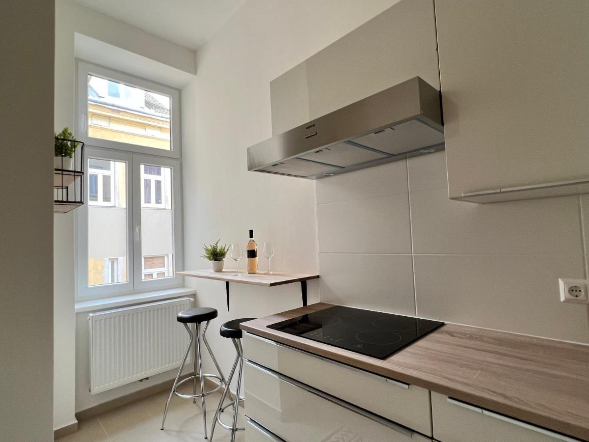 New Exclusive 100M2, Top Location! Wien Ngoại thất bức ảnh