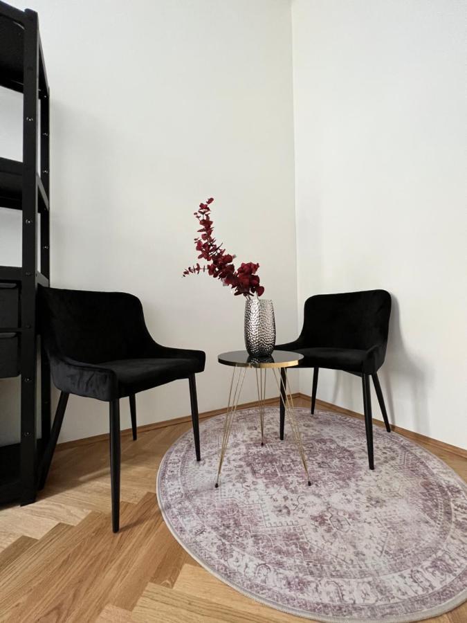 New Exclusive 100M2, Top Location! Wien Ngoại thất bức ảnh